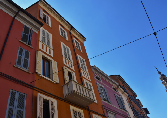 NEGOZIO ESCLUSIVO IN CONTESTO STORICO E DI FASCINO