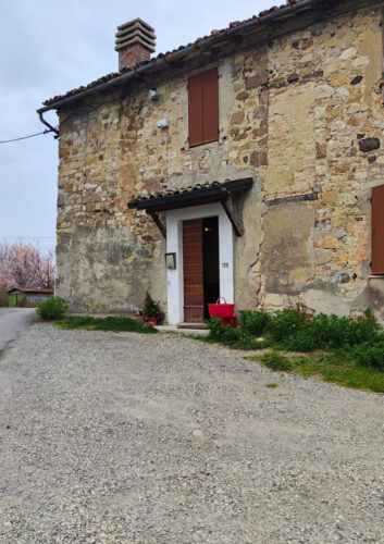 FORNOVO: PROPRIETA’ AGRICOLA CON TERRENI E FABBRICATI RURALI
