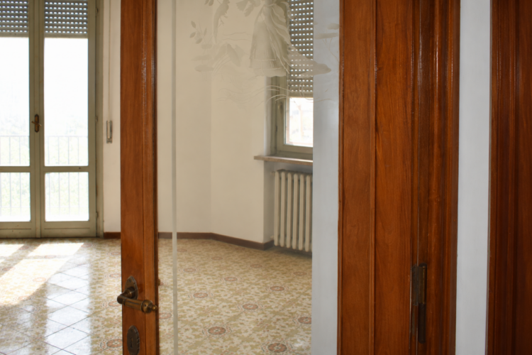 PANORAMA, TRANQUILLITÀ E POTENZIALE: LA TUA NUOVA CASA TI ASPETTA