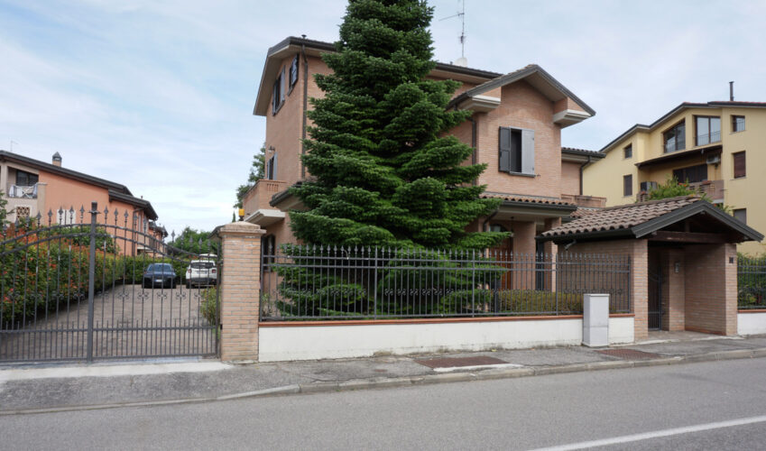 SPAZIO, COMFORT E TRANQUILLITÀ NEL CUORE DI COLORNO