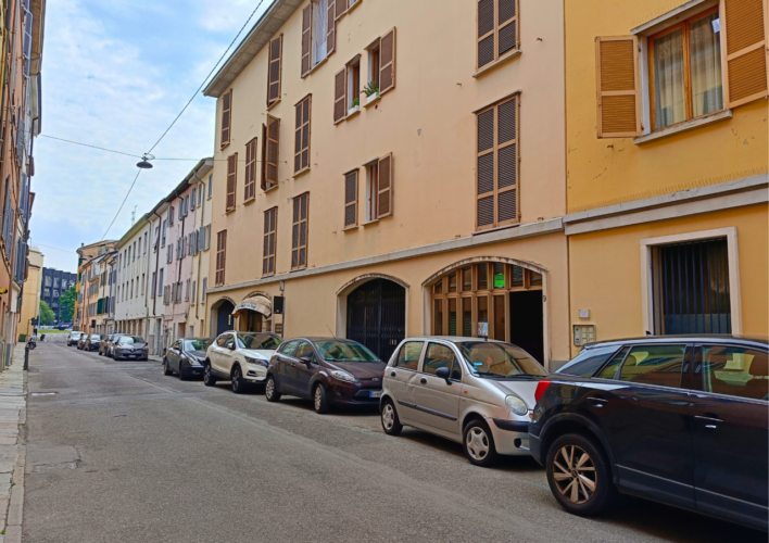 TRILOCALE CON TERRAZZA IN CENTRO