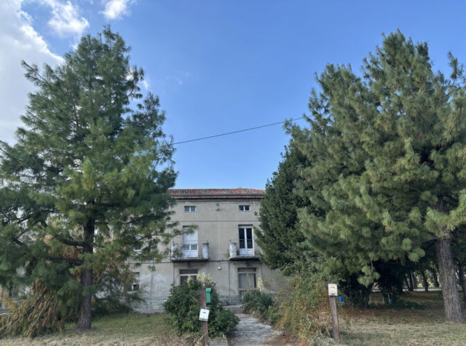 INDIPENDENZA E VERDE A BAGANZOLA: BIFAMILIARE CON GIARDINO PRIVATO