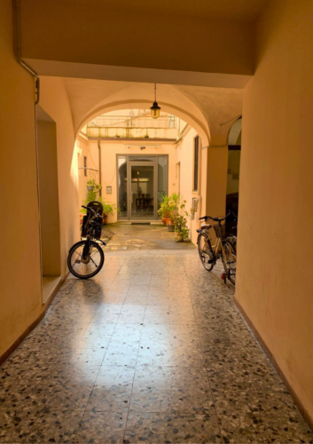 TRILOCALE CON TERRAZZA IN CENTRO