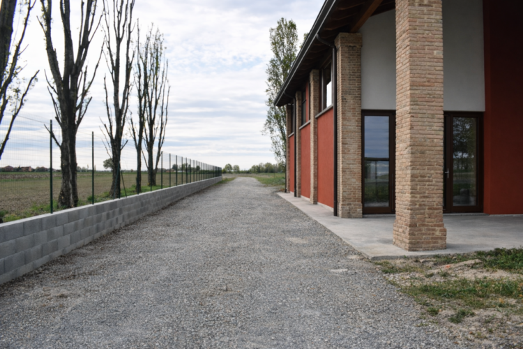 BIFAMILIARE NUOVA A BAGANZOLA: INDIPENDENZA E QUALITÀ ABITATIVA