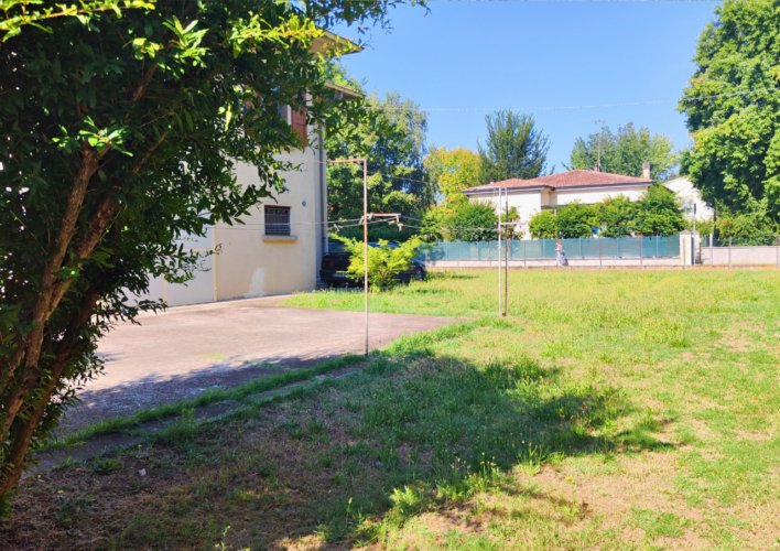 SPAZI FLESSIBILI E GARAGE DOPPIO: LA TUA NUOVA CASA INDIPENDENTE