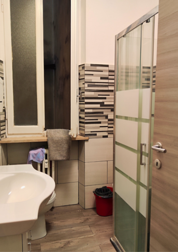 PARMA: QUADRILOCALE RISTRUTTURATO COMODO AI SERVIZI