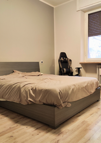 PARMA: QUADRILOCALE RISTRUTTURATO COMODO AI SERVIZI