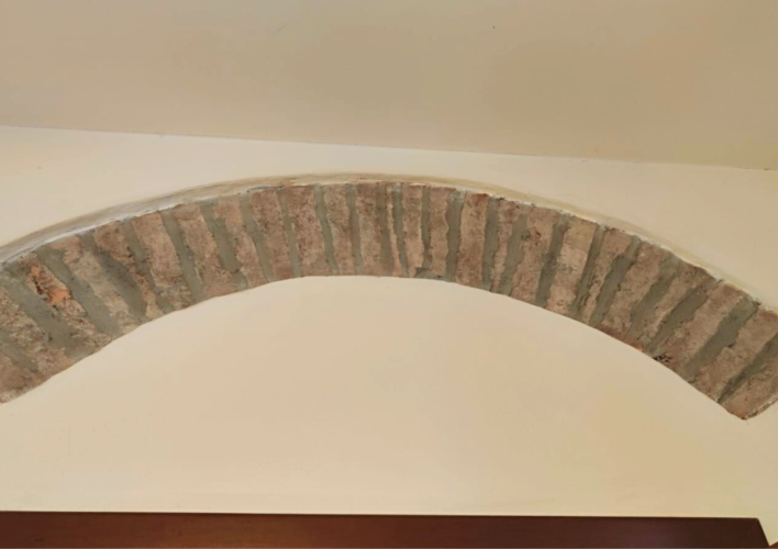 BILOCALE RISTRUTTURATO IN PALAZZO D’EPOCA CON PARCHEGGIO
