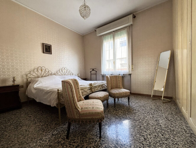 QUADRILOCALE SIGNORILE A DUE PASSI DALLA PILOTTA