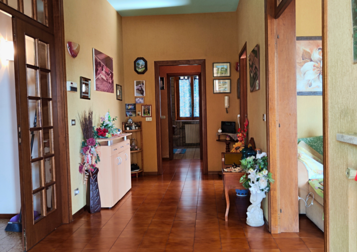 SPAZI FLESSIBILI E GARAGE DOPPIO: LA TUA NUOVA CASA INDIPENDENTE