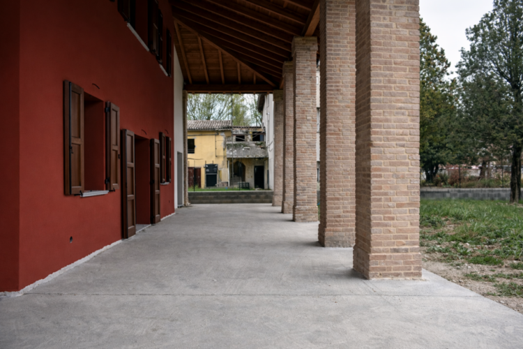 BIFAMILIARE NUOVA A BAGANZOLA: INDIPENDENZA E QUALITÀ ABITATIVA