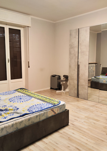 PARMA: QUADRILOCALE RISTRUTTURATO COMODO AI SERVIZI