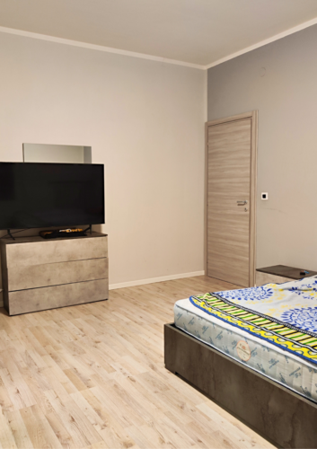 PARMA: QUADRILOCALE RISTRUTTURATO COMODO AI SERVIZI