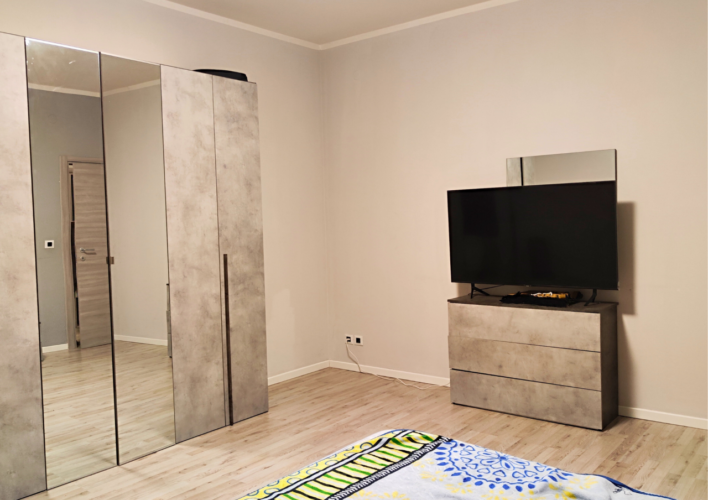 PARMA: QUADRILOCALE RISTRUTTURATO COMODO AI SERVIZI