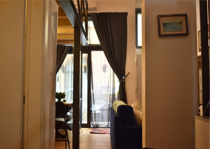 LOFT IN CENTRO CON SPAZIO ESTERNO