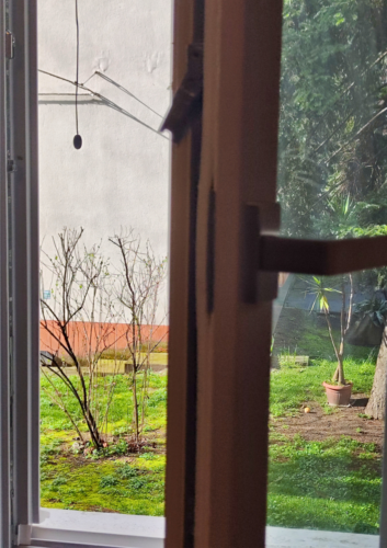 INTERNA VIA EMILIO LEPIDO: TRILOCALE RISTRUTTURATO