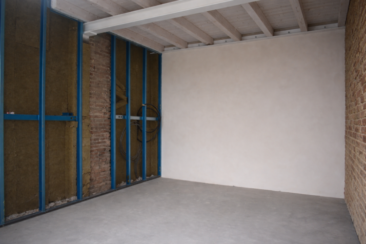 BIFAMILIARE NUOVA A BAGANZOLA: INDIPENDENZA E QUALITÀ ABITATIVA