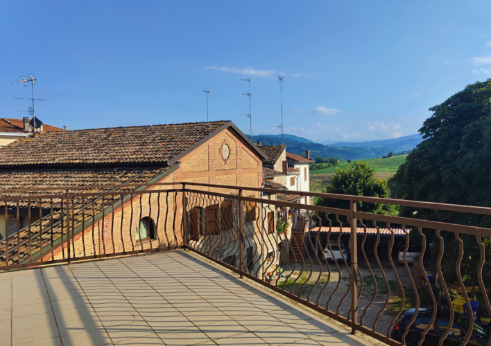 GIARDINO PRIVATO E INDIPENDENZA: L’OCCASIONE CHE CERCHI A LANGHIRANO