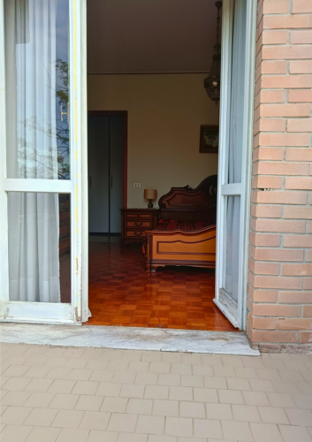 APPARTAMENTO CON TERRAZZI A DUE PASSI DA MONTANARA
