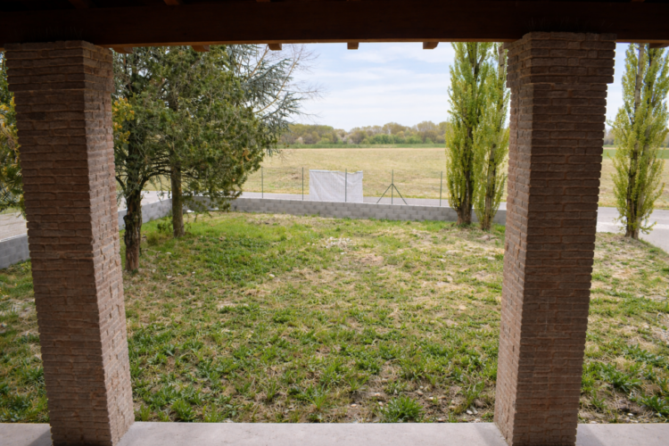 BIFAMILIARE NUOVA A BAGANZOLA: INDIPENDENZA E QUALITÀ ABITATIVA