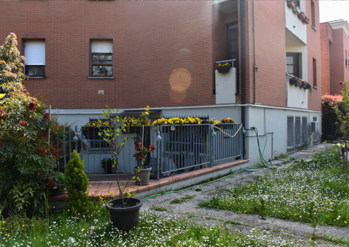 COLLECCHIO: SPLENDIDO QUADRILOCALE CON GIARDINO